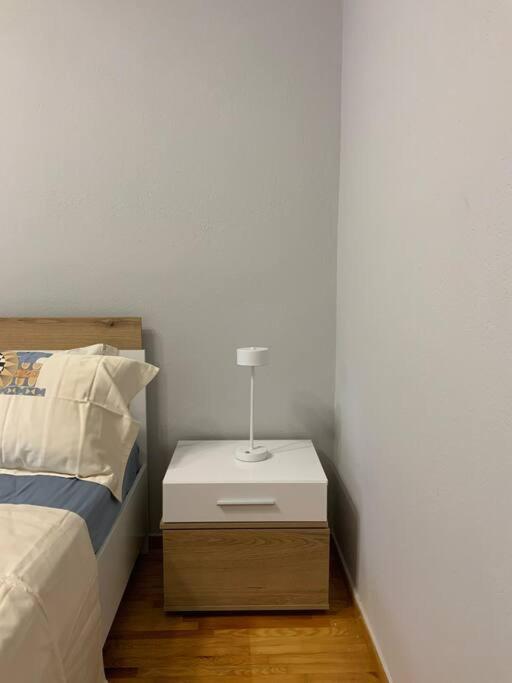 דירה 2 Bedroom Family With Free Parking *